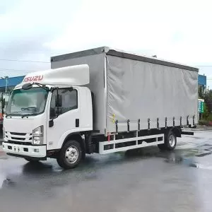 Isuzu ELF KV100 New 4x2 Diesel Truck, 3-5 Ton Light-Duty Single-Cab Euro VI Left-Handed Curtain-Type Box Truck