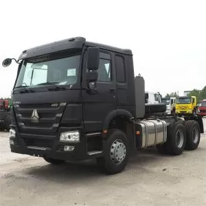 Popular Used SINOTRUK HOWO 6x4 Diesel Tractor Truck with Manual Transmission