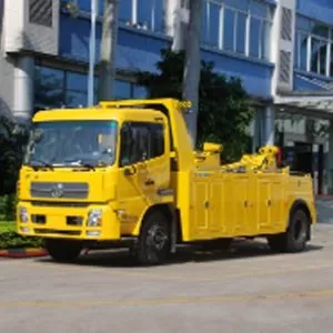 Chasis Dongfeng Tianjin 4x2 para veh&iacute;culos de operaciones especiales (norma nacional de emisiones V)