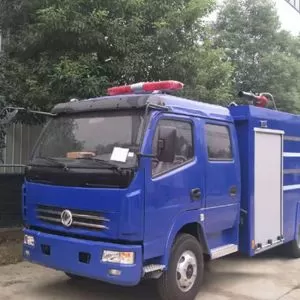 Dongfeng DFAC Fire Truck: 3,400-Liter Water / 600-Liter Foam Tanker